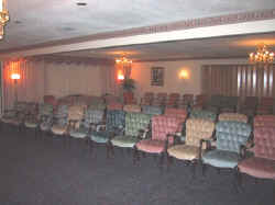 chapel.jpg (69583 bytes)